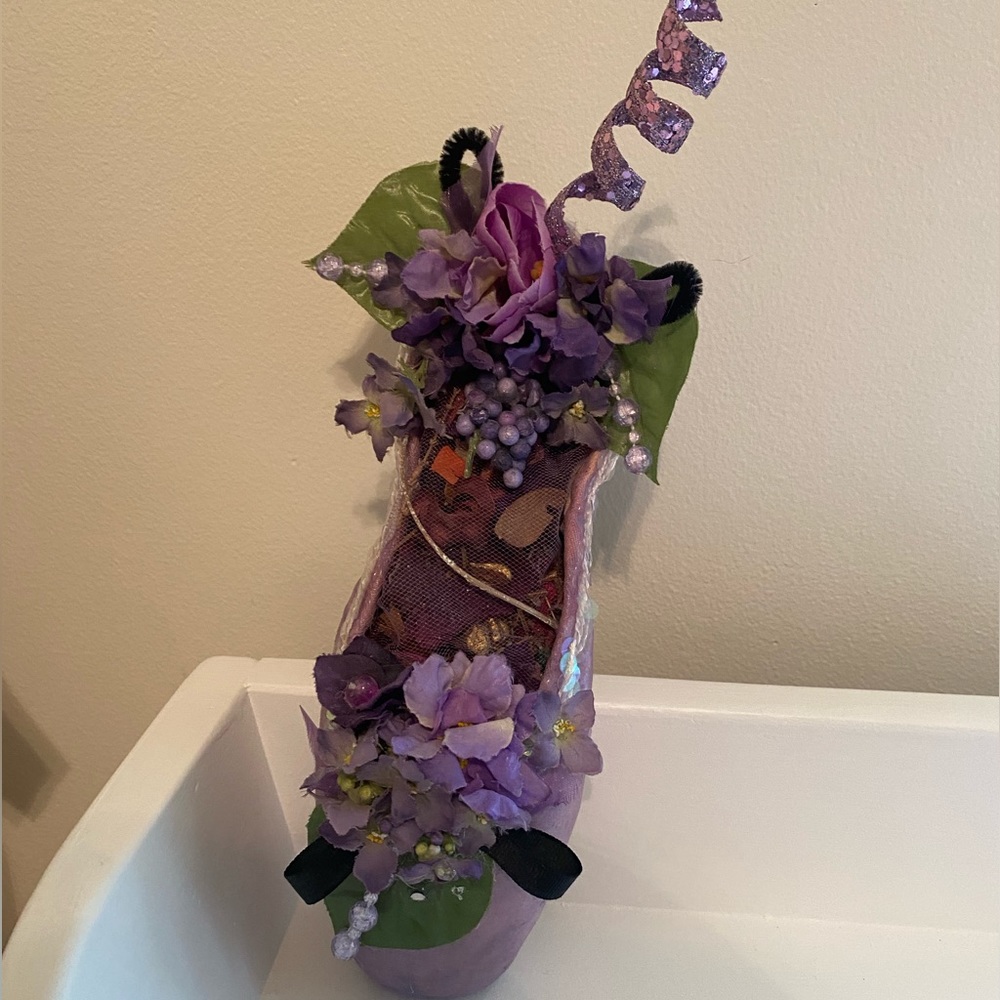 Purple real Pointe shoe decor